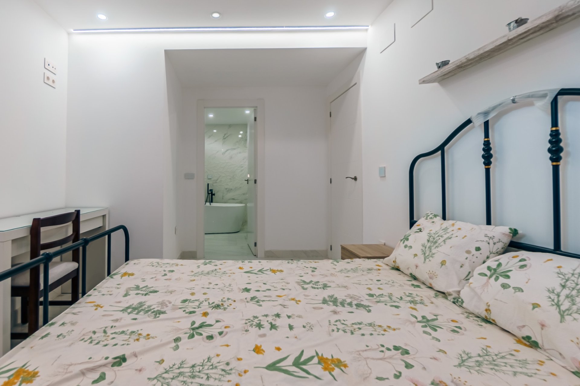 Resale -  Chalet / Villa -
La Nucía