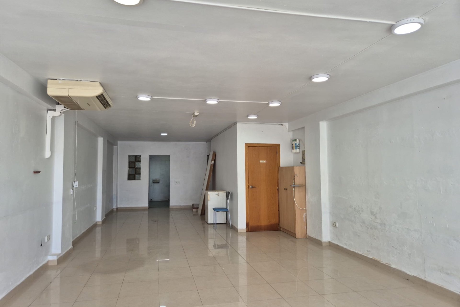 Resale - Commercial -
Altea