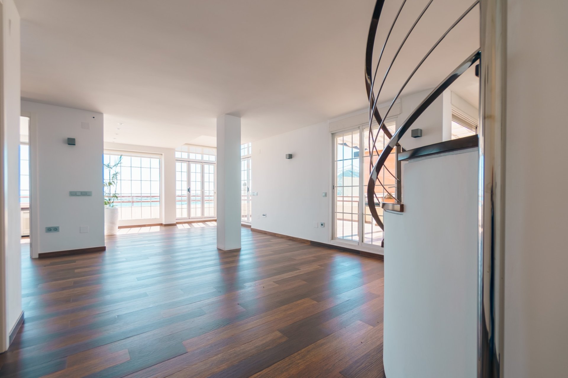 Resale - Penthouse -
Altea