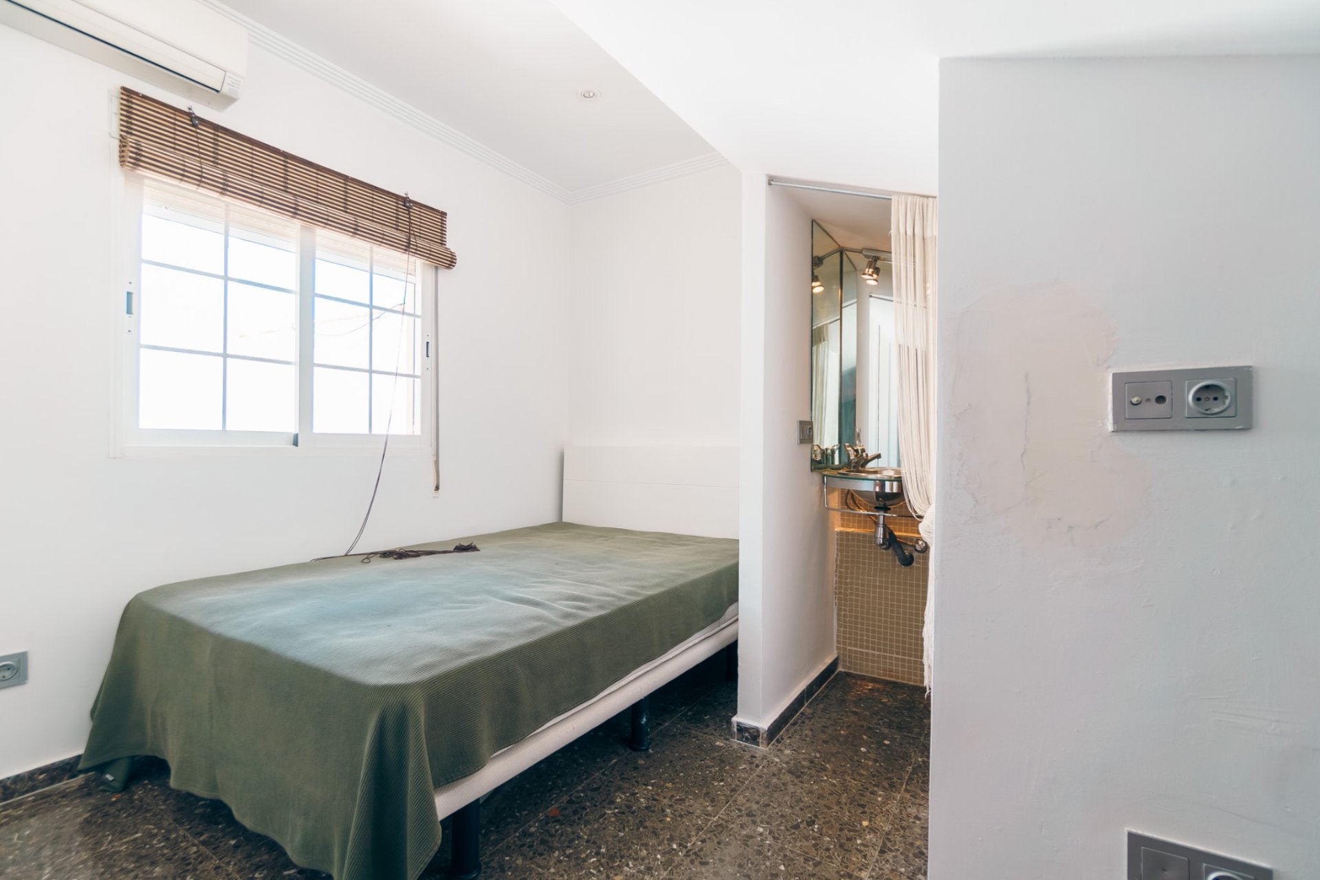 Resale - Penthouse -
Altea