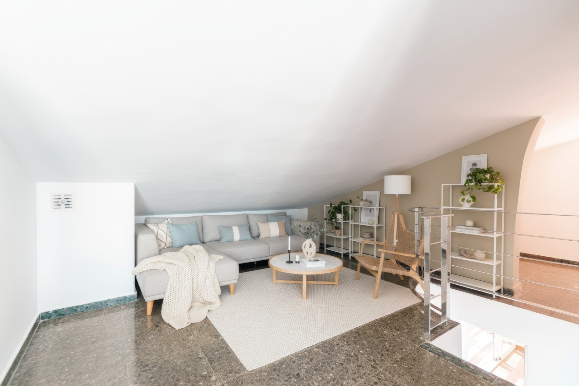 Resale - Penthouse -
Altea