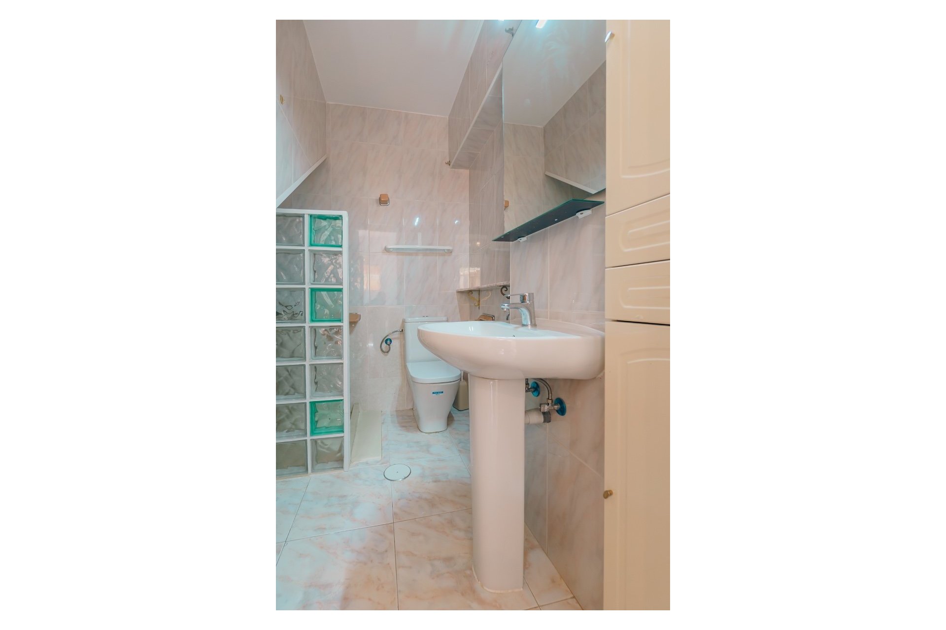 Resale - Townhouse -
Albir