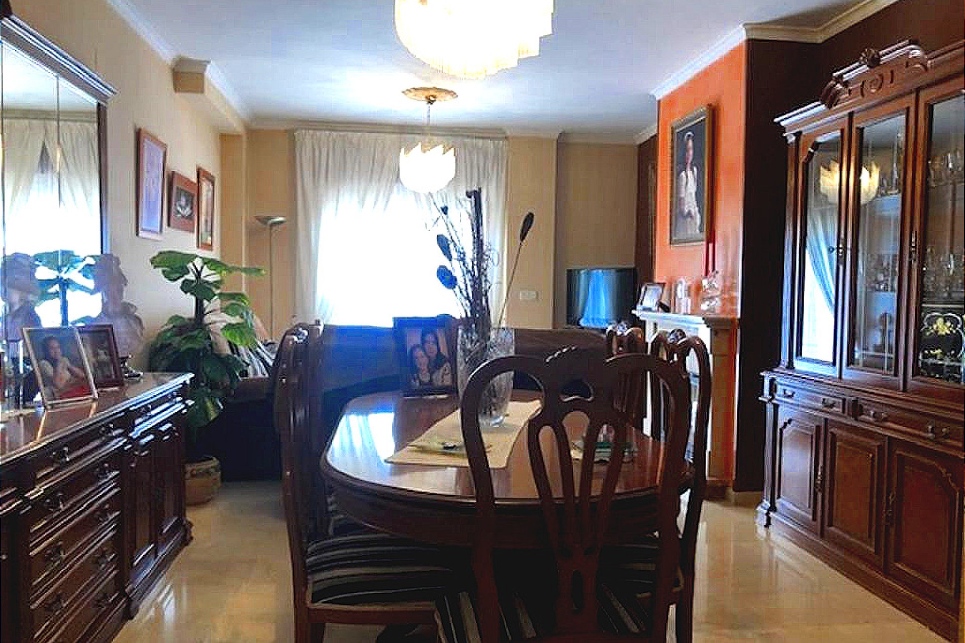 Resale - Townhouse / Semi -
La Nucía - Centro