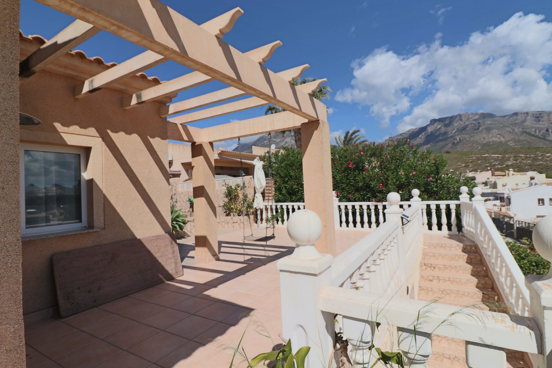 Resale - Townhouse / Semi -
La Nucía - Urbanisations