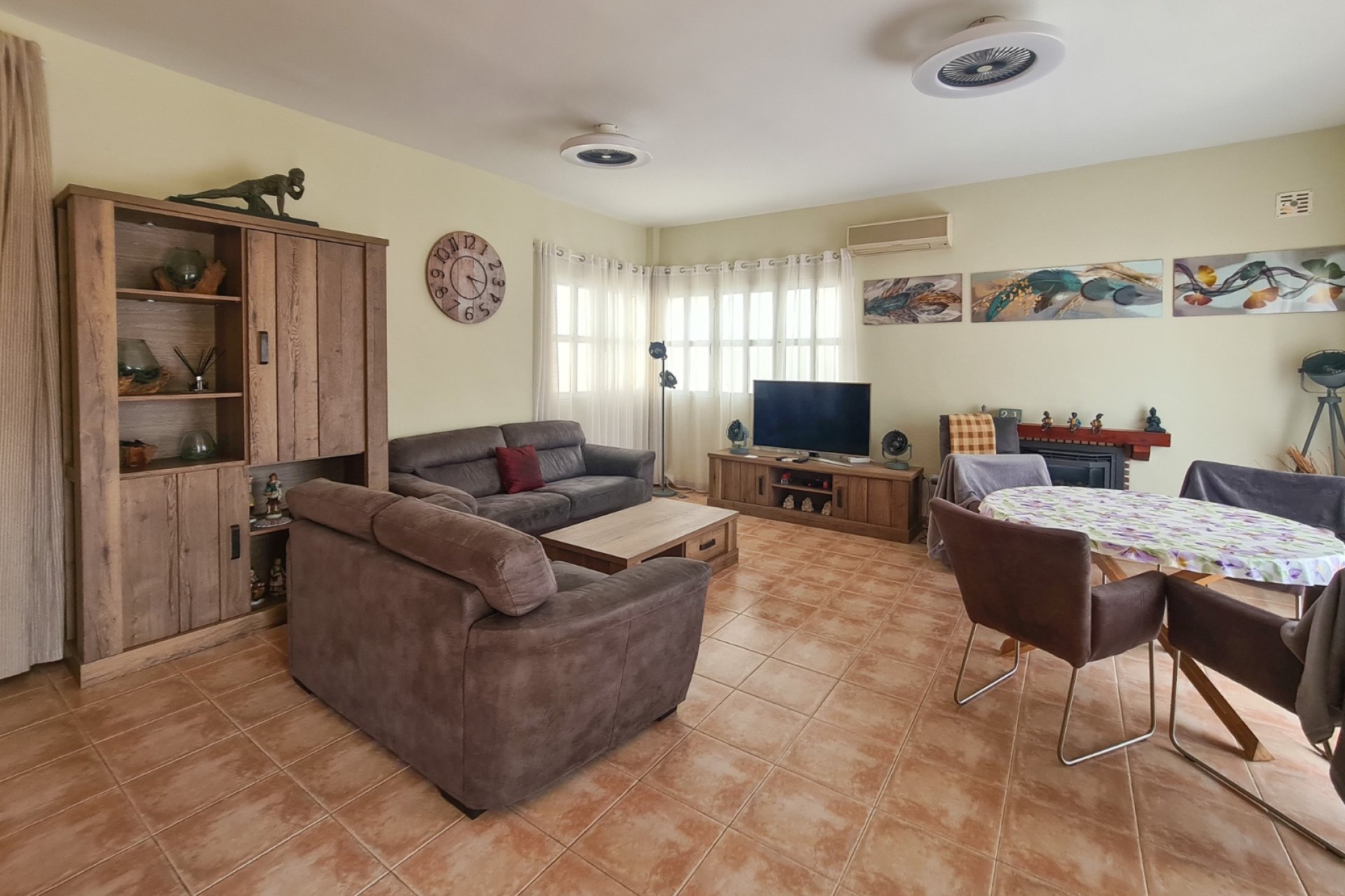 Resale - Villa -
Albir