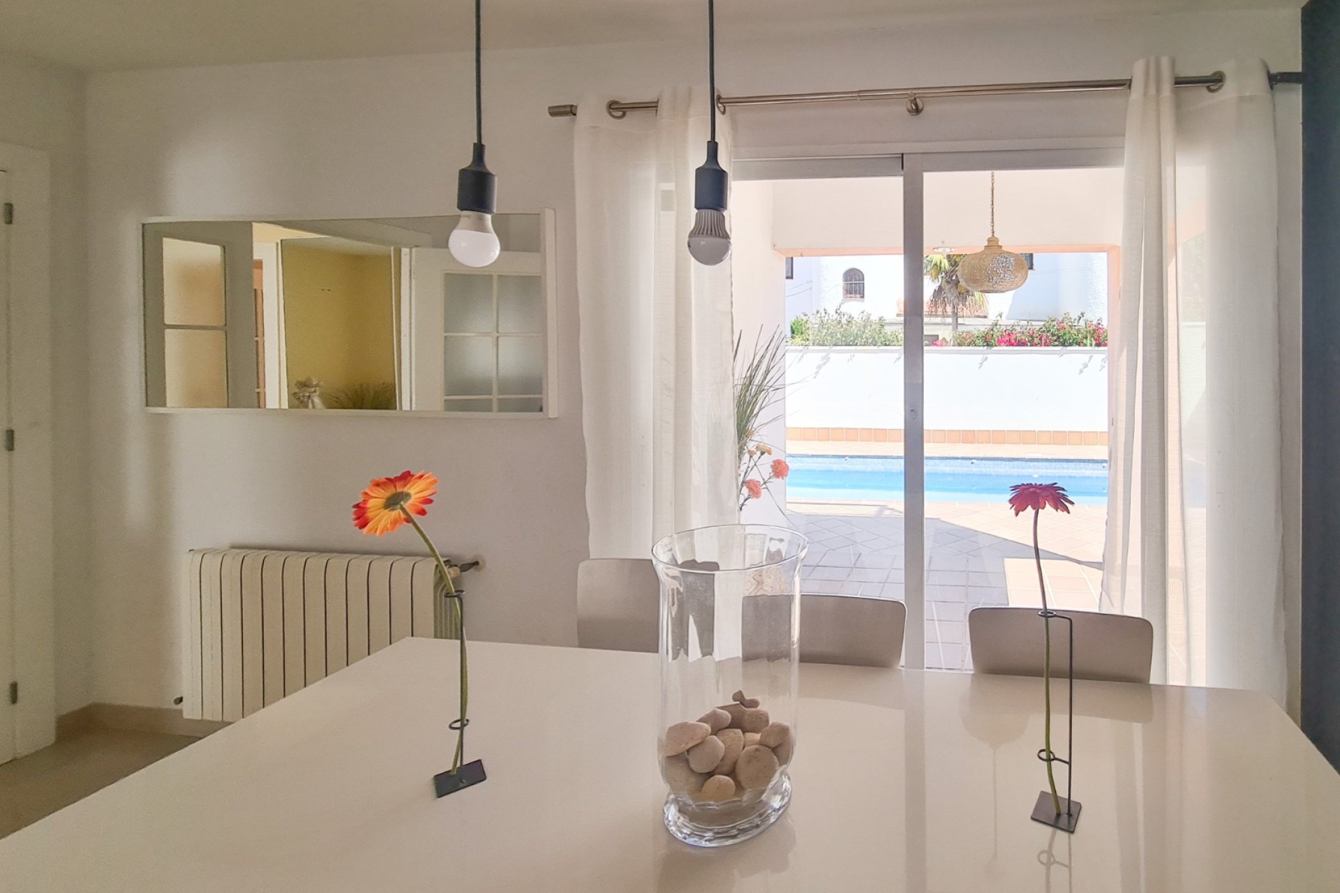 Resale - Villa -
Albir