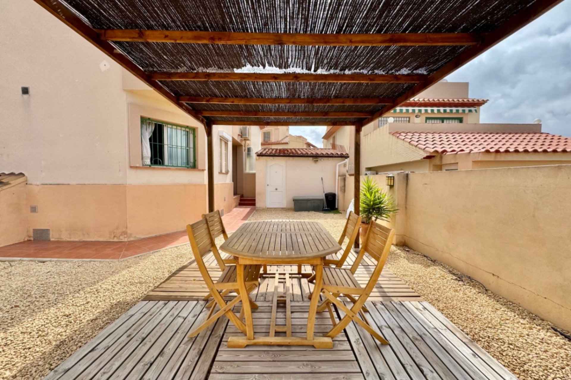 Resale - Villa -
Albir