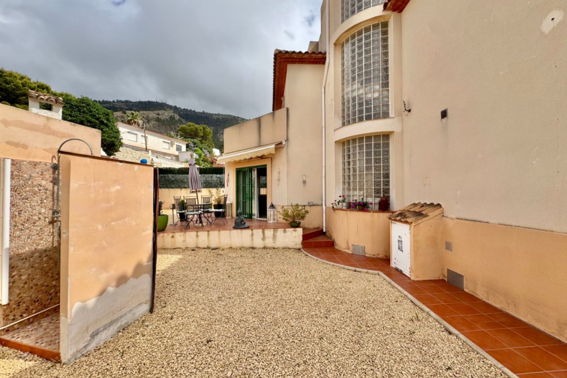 Resale - Villa -
Albir