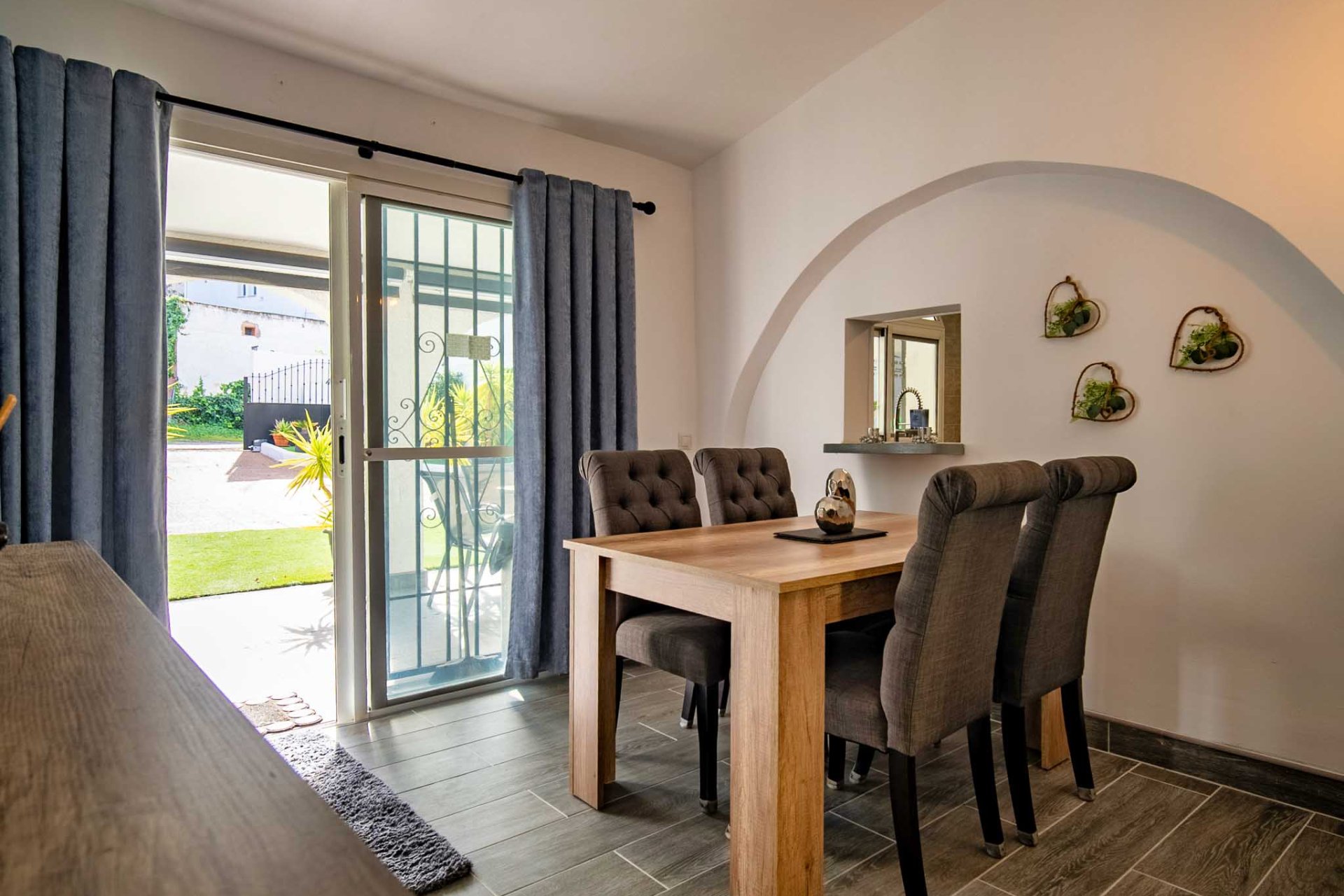 Resale - Villa -
Albir