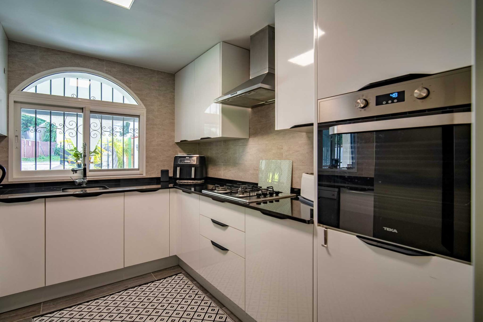 Resale - Villa -
Albir