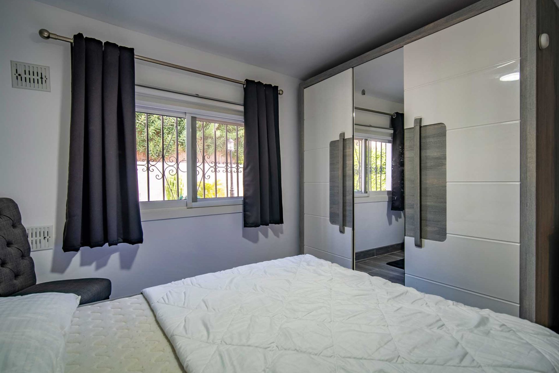 Resale - Villa -
Albir