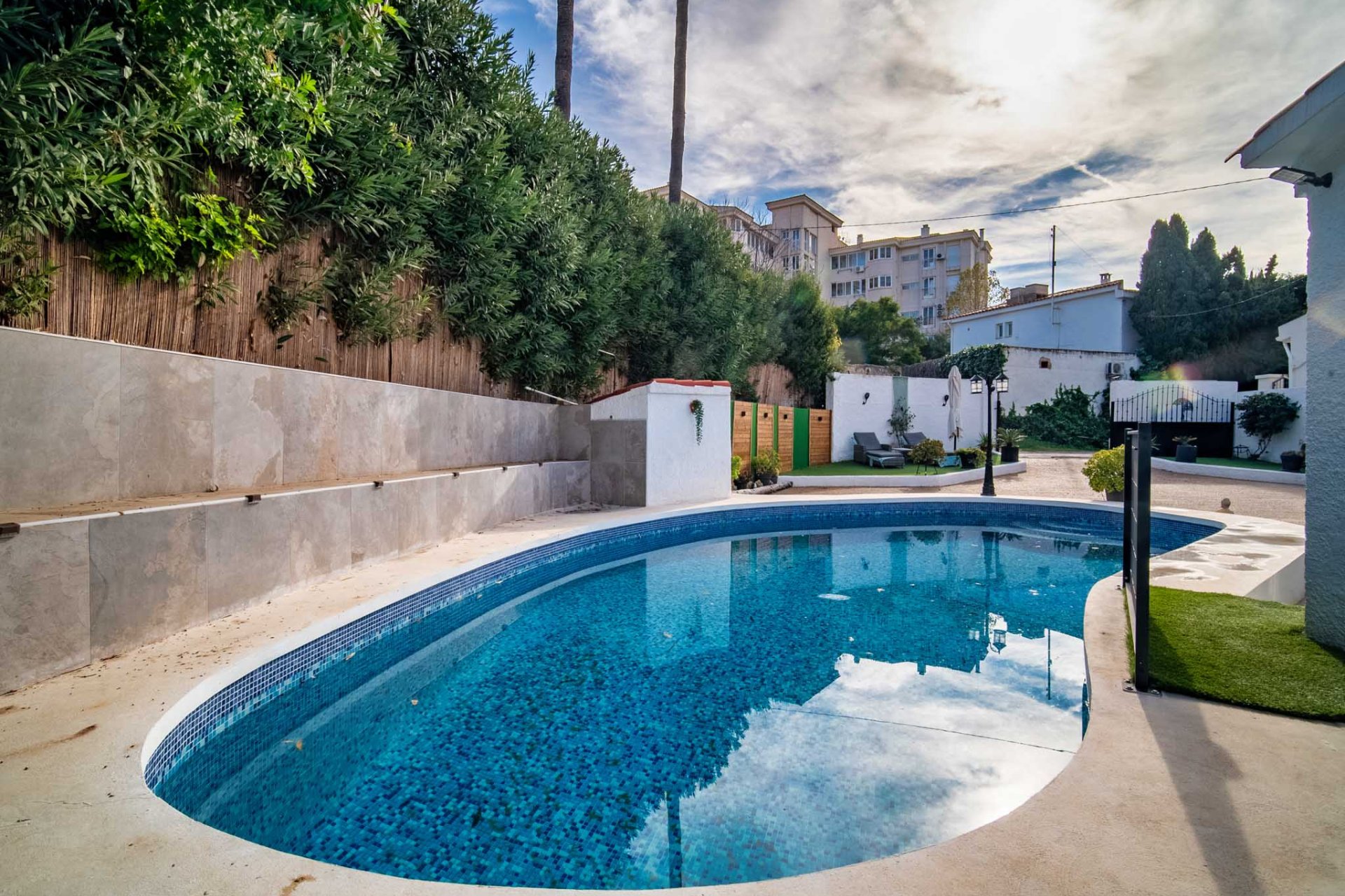 Resale - Villa -
Albir