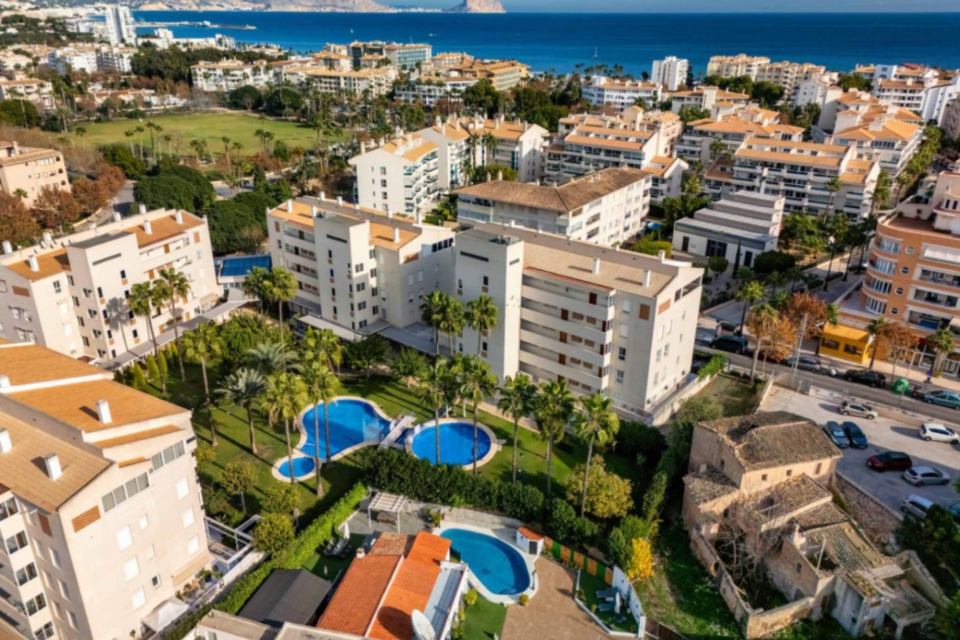Resale - Villa -
Albir