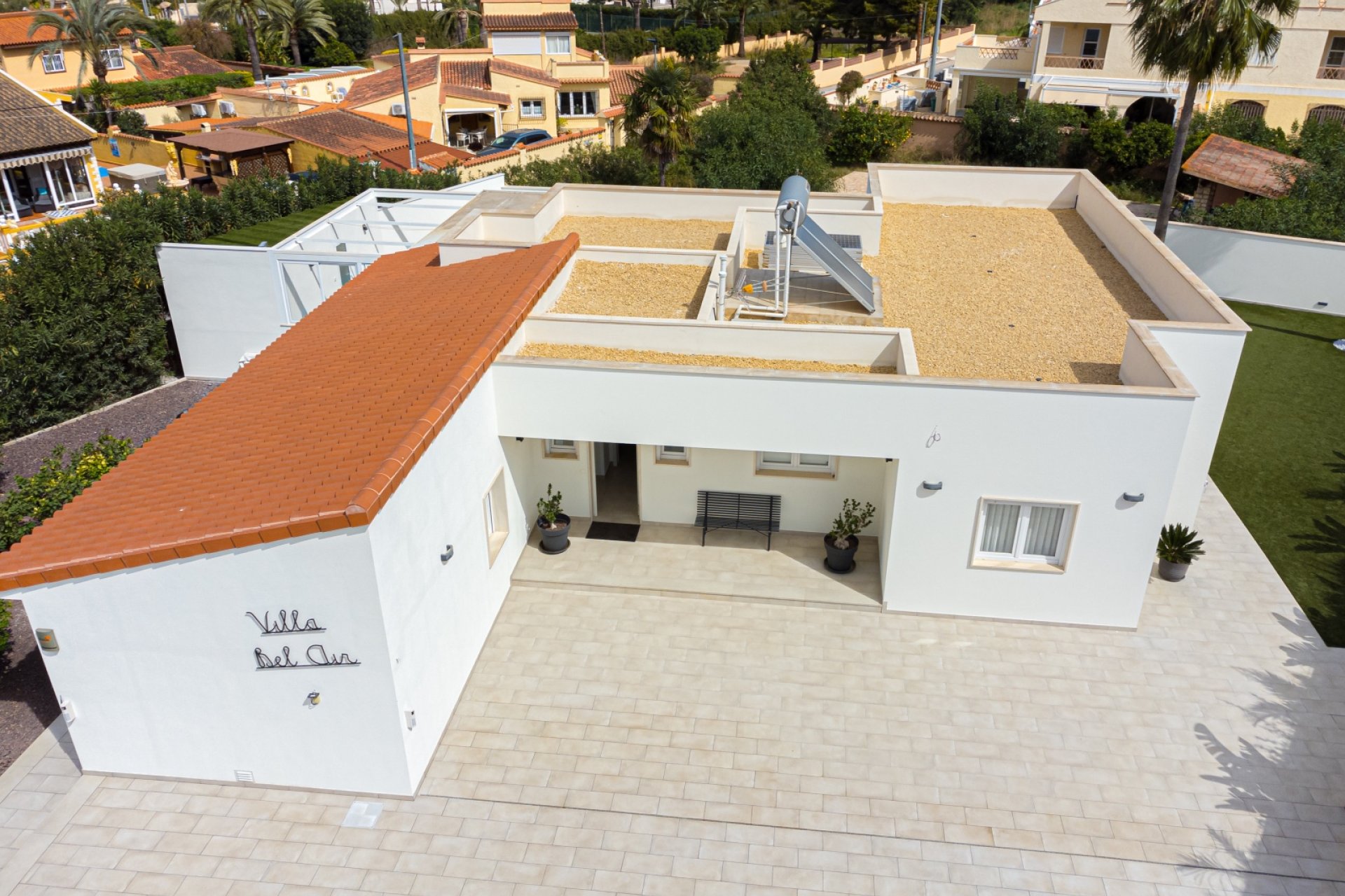 Resale - Villa -
Albir