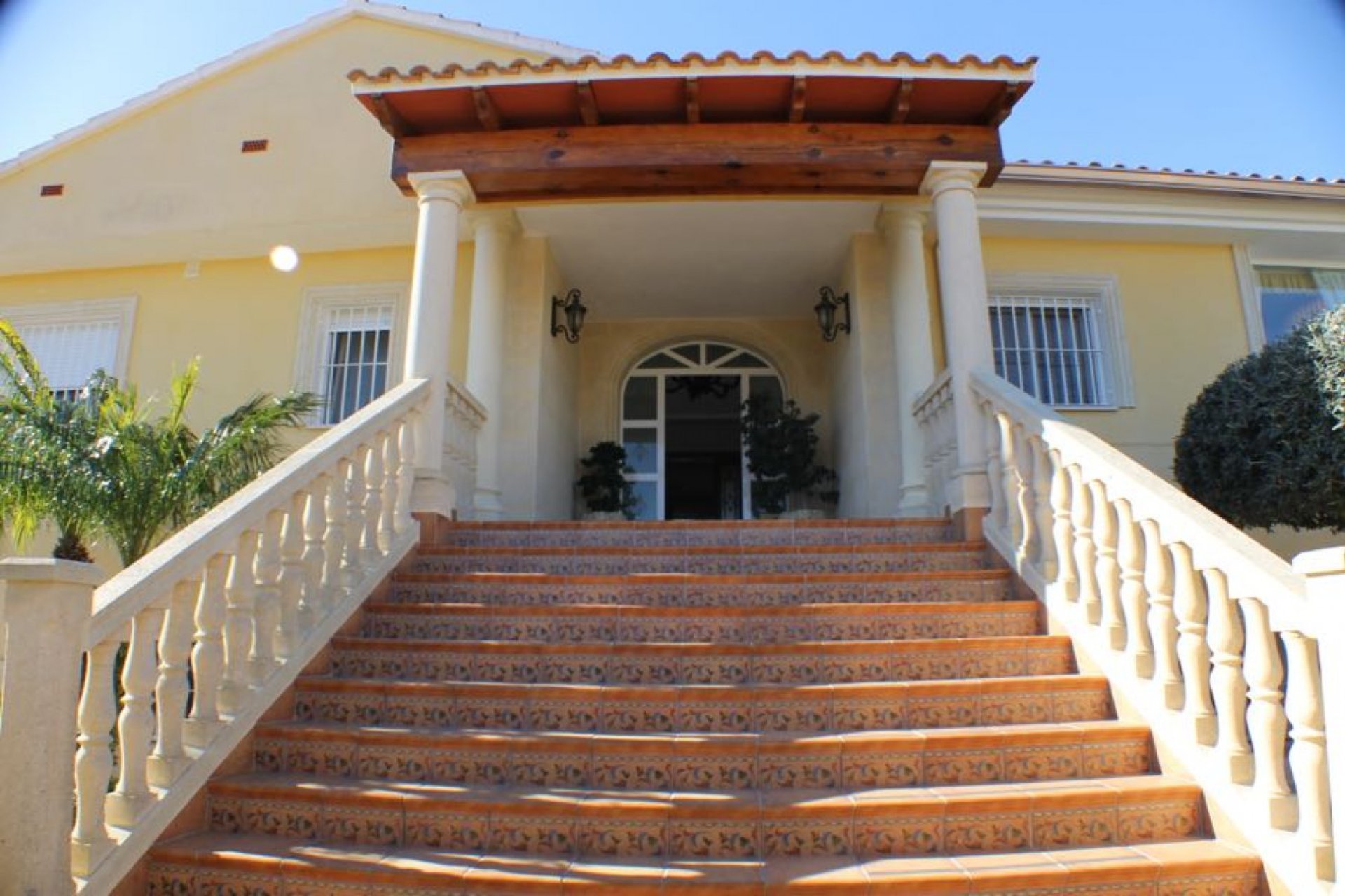 Resale - Villa -
Alfas del Pí - Arabi