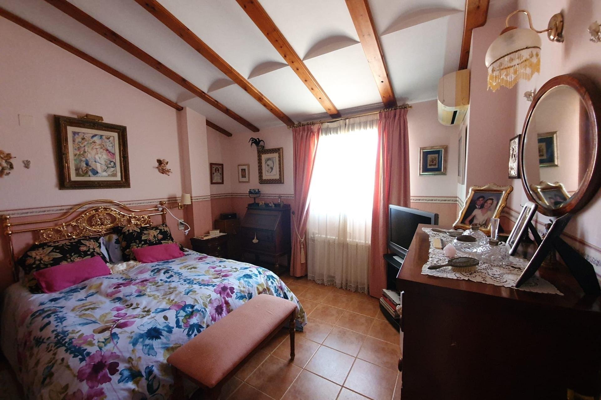 Resale - Villa -
Alfas del Pí - Colonia Escandinavia-Cautivador