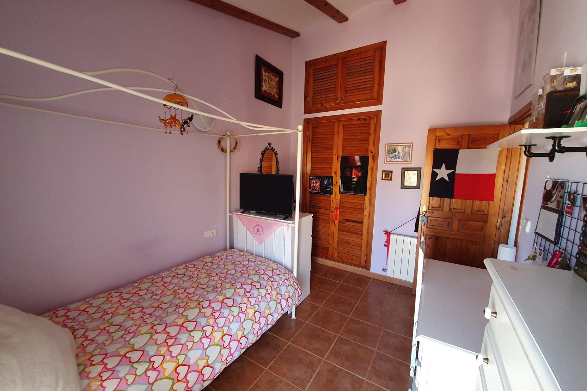 Resale - Villa -
Alfas del Pí - Colonia Escandinavia-Cautivador