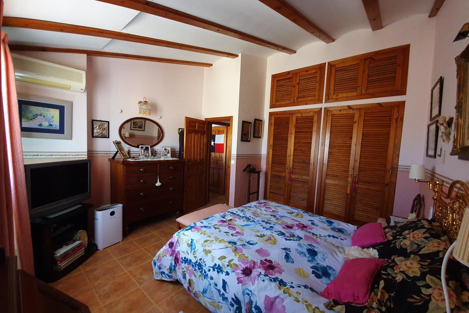 Resale - Villa -
Alfas del Pí - Colonia Escandinavia-Cautivador