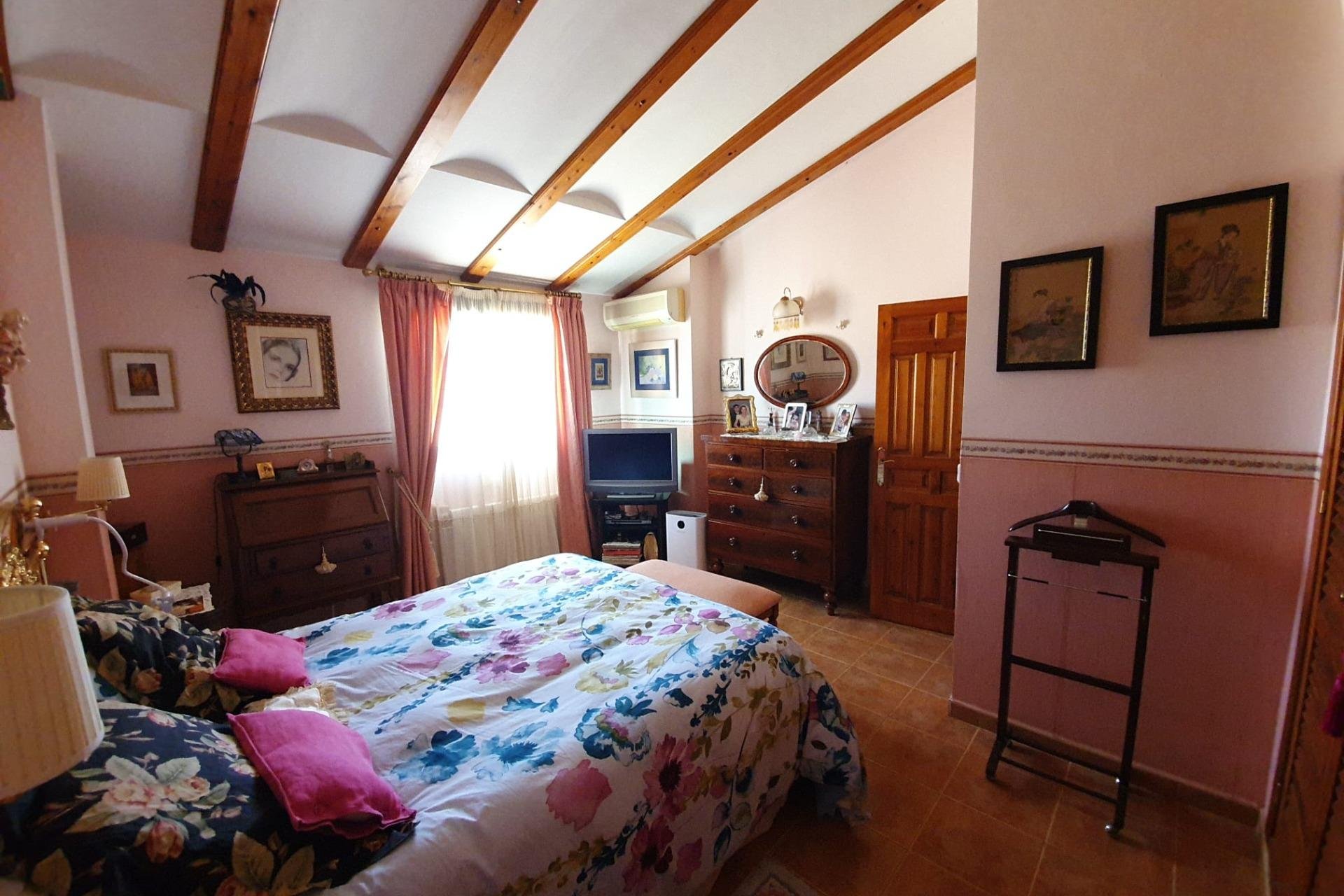 Resale - Villa -
Alfas del Pí - Colonia Escandinavia-Cautivador