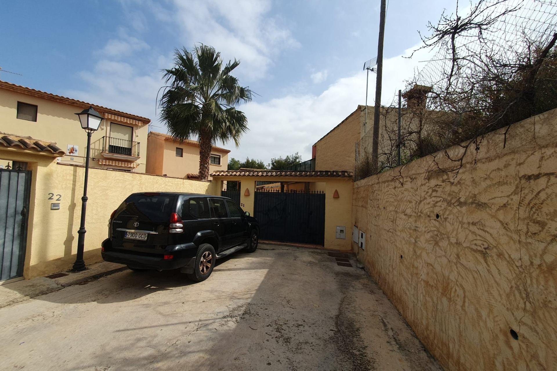 Resale - Villa -
Alfas del Pí - Colonia Escandinavia-Cautivador