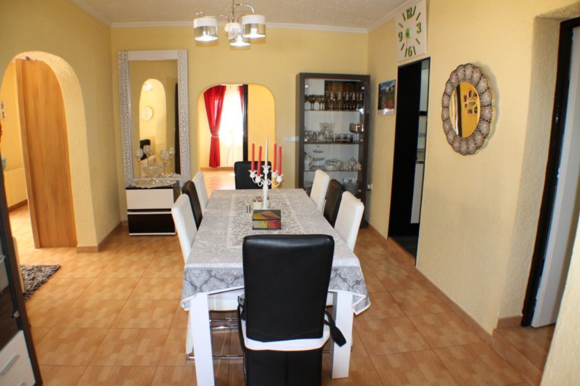 Resale - Villa -
Alfaz del Pi - Alfas del Pí