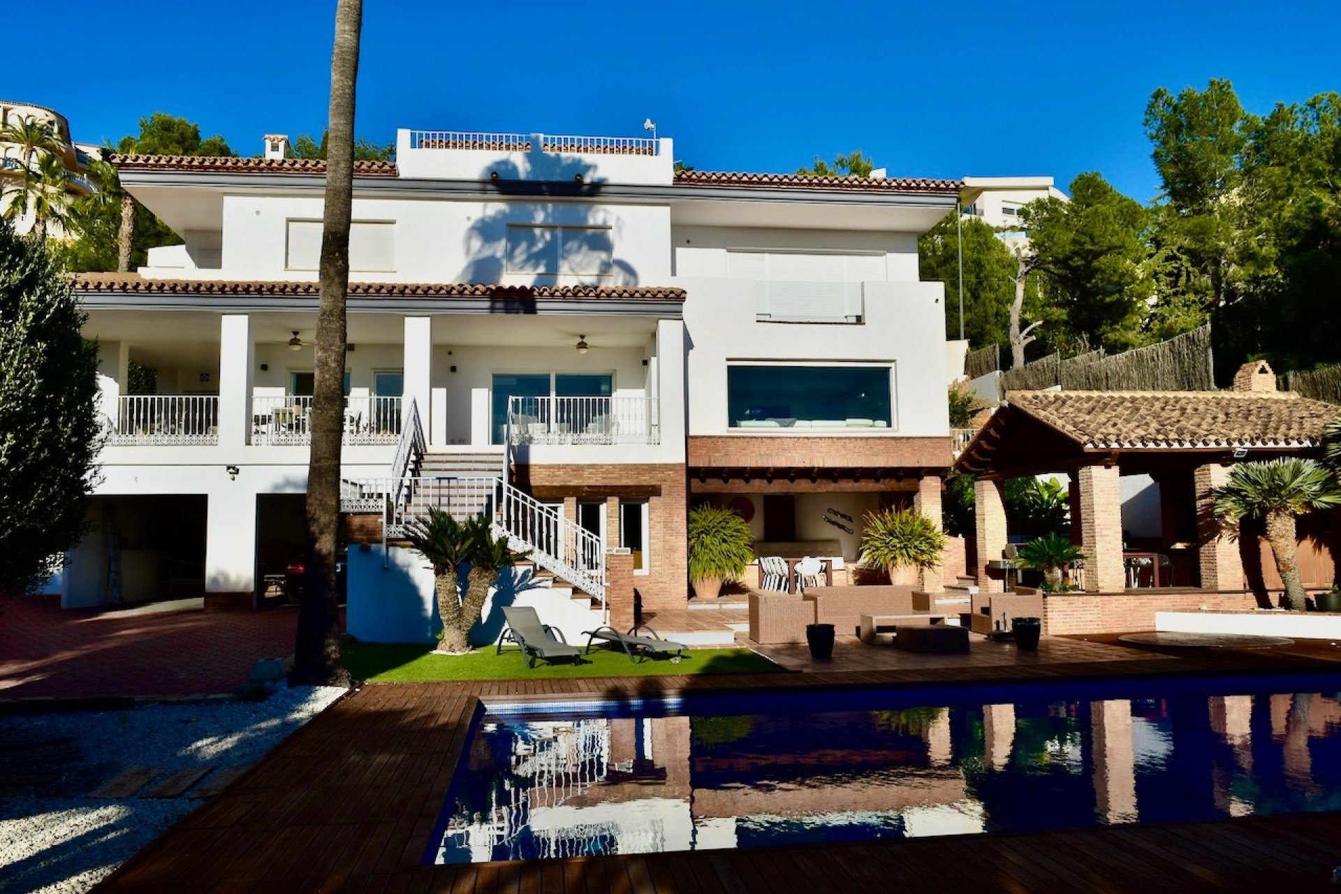 Resale - Villa -
Alfaz del Pi - Alfas del Pí