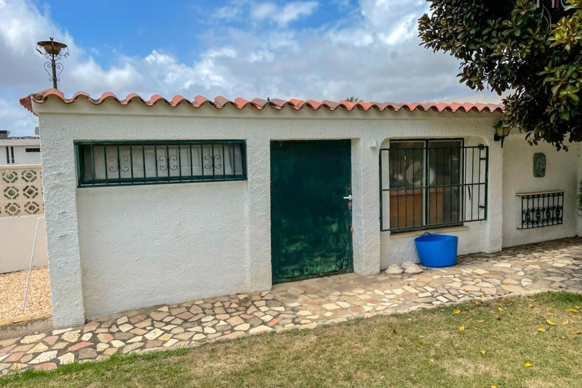 Resale - Villa -
Alfaz del Pi - Alfas del Pí