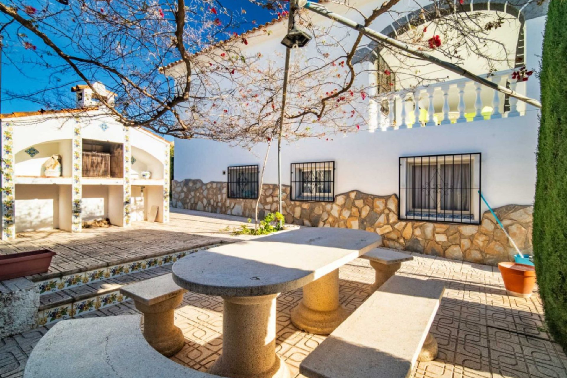 Resale - Villa -
Alfaz del Pi - Arabi