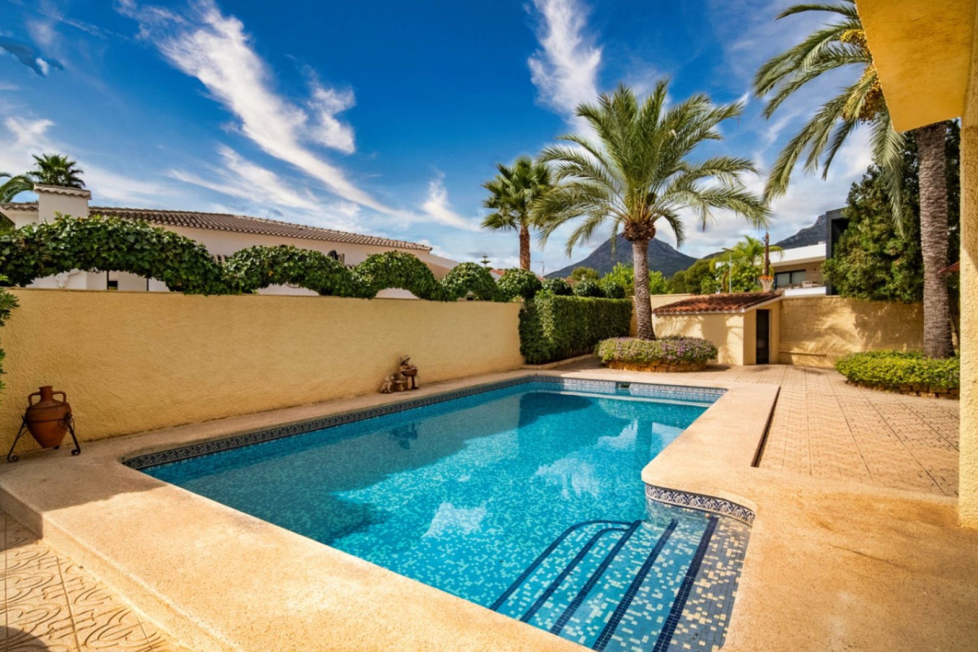 Resale - Villa -
Alfaz del Pi - Colonia Escandinavia