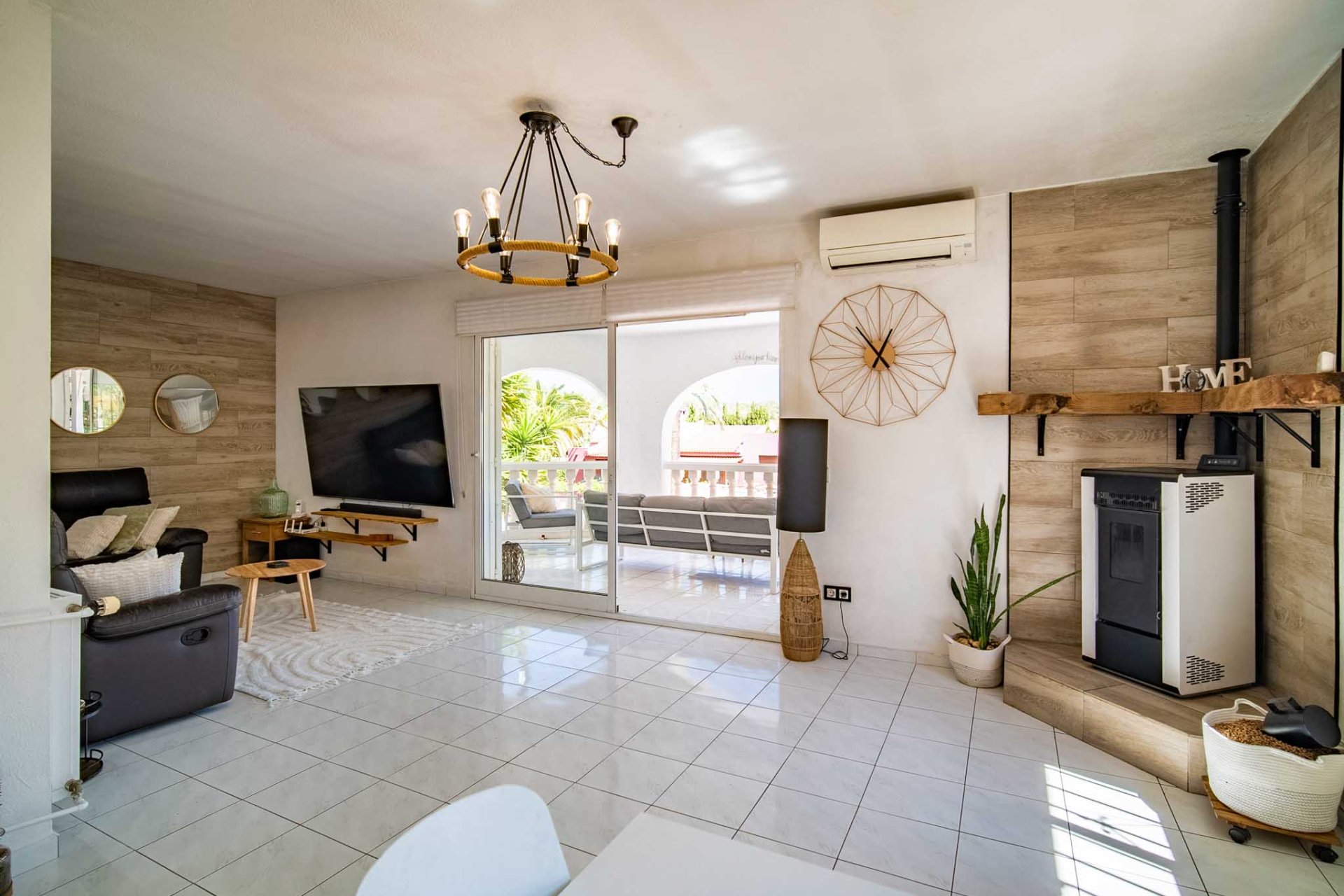 Resale - Villa -
Alfaz del Pi - Colonia Escandinavia