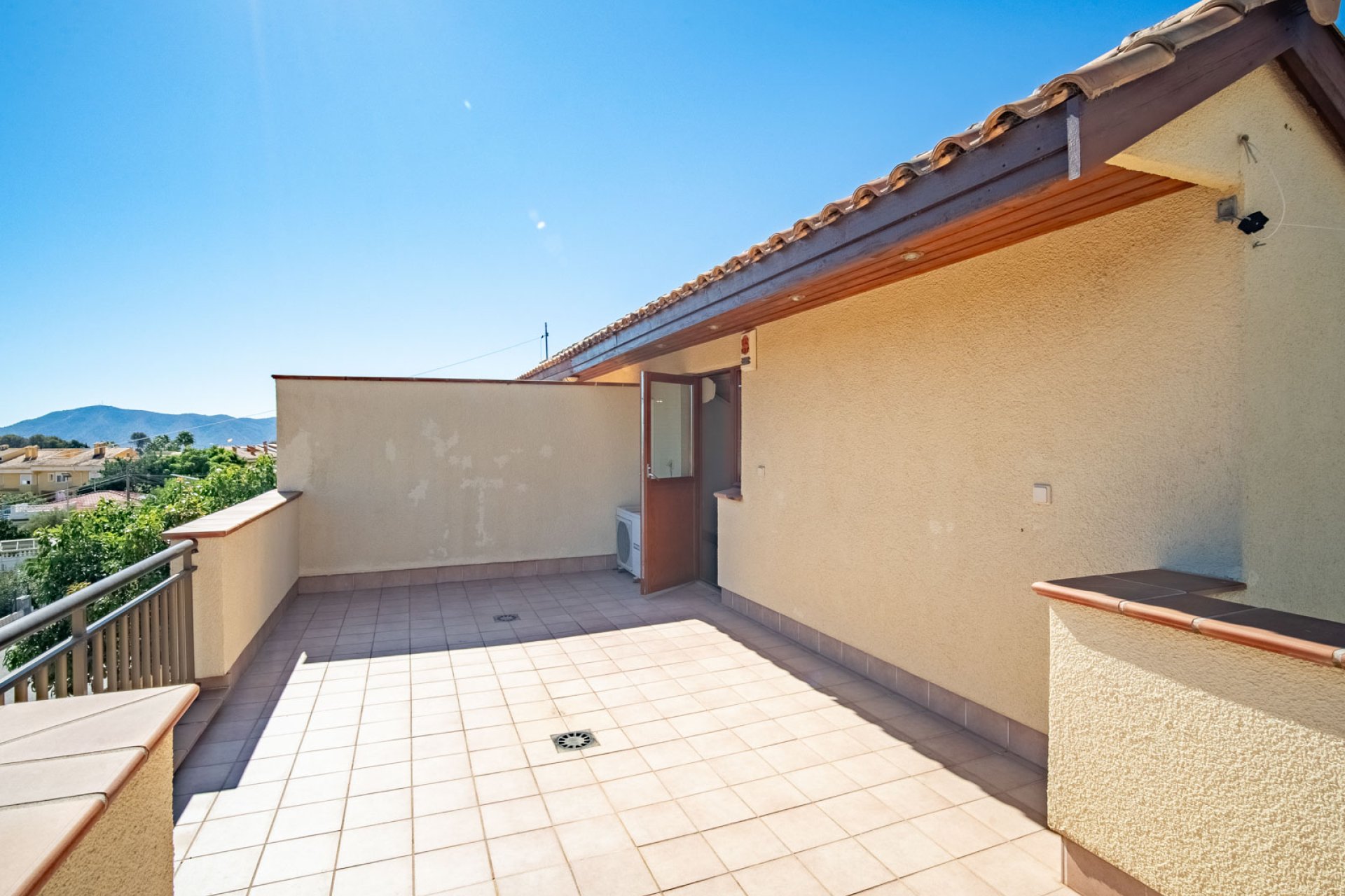 Resale - Villa -
Alfaz del Pi - Colonia Escandinavia
