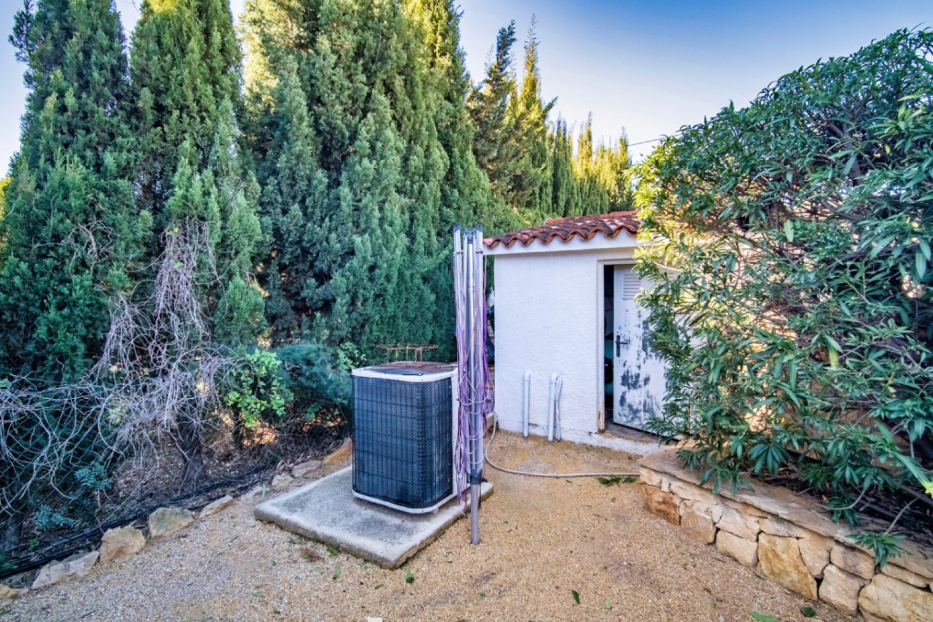 Resale - Villa -
Alfaz del Pi - El Romeral