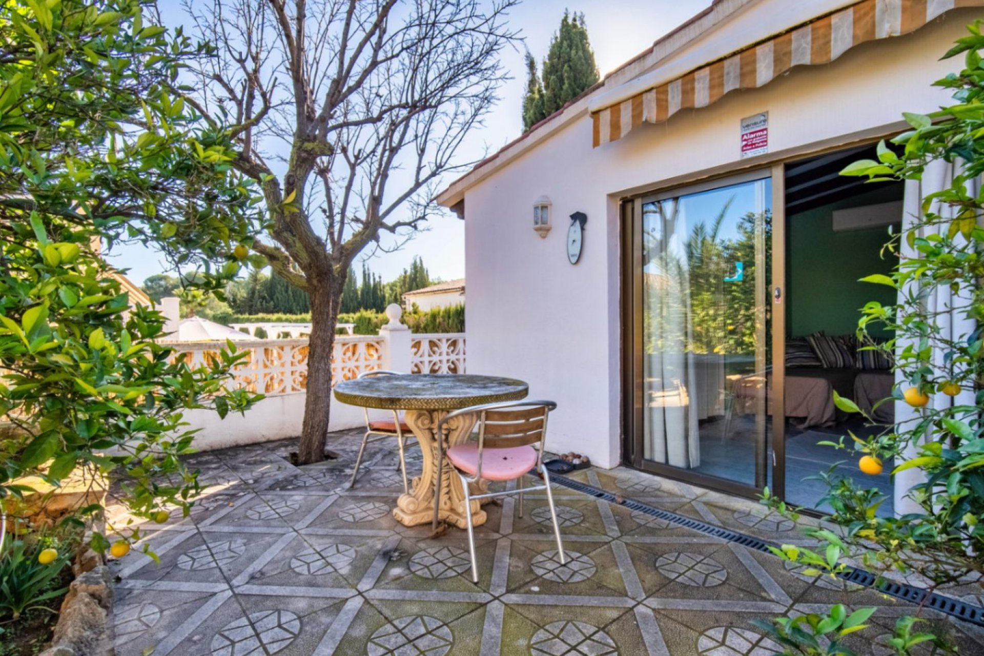 Resale - Villa -
Alfaz del Pi - El Romeral