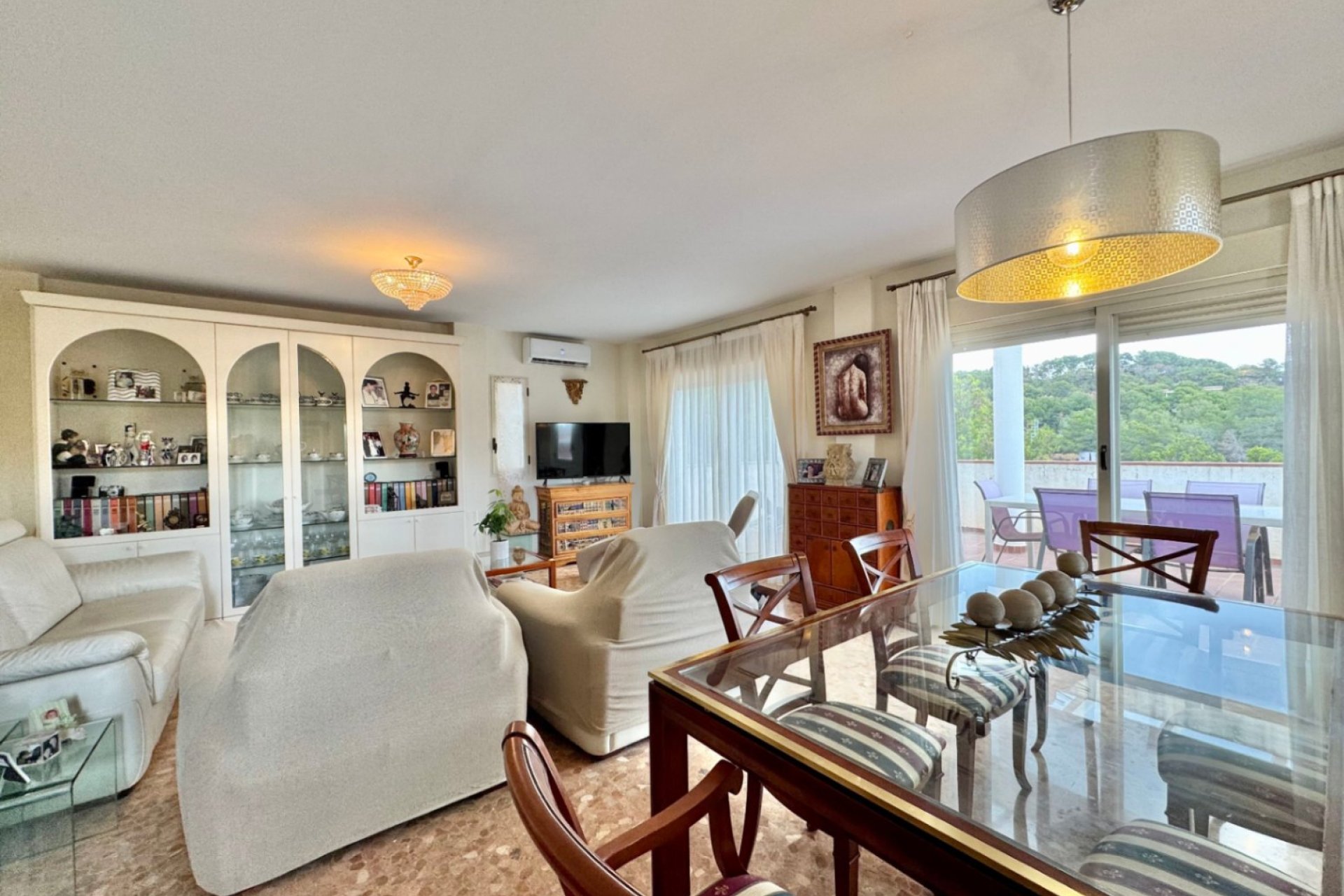 Resale - Villa -
Alfaz del Pi - San Rafael