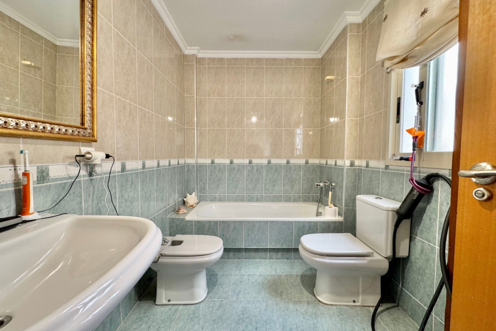 Resale - Villa -
Alfaz del Pi - San Rafael