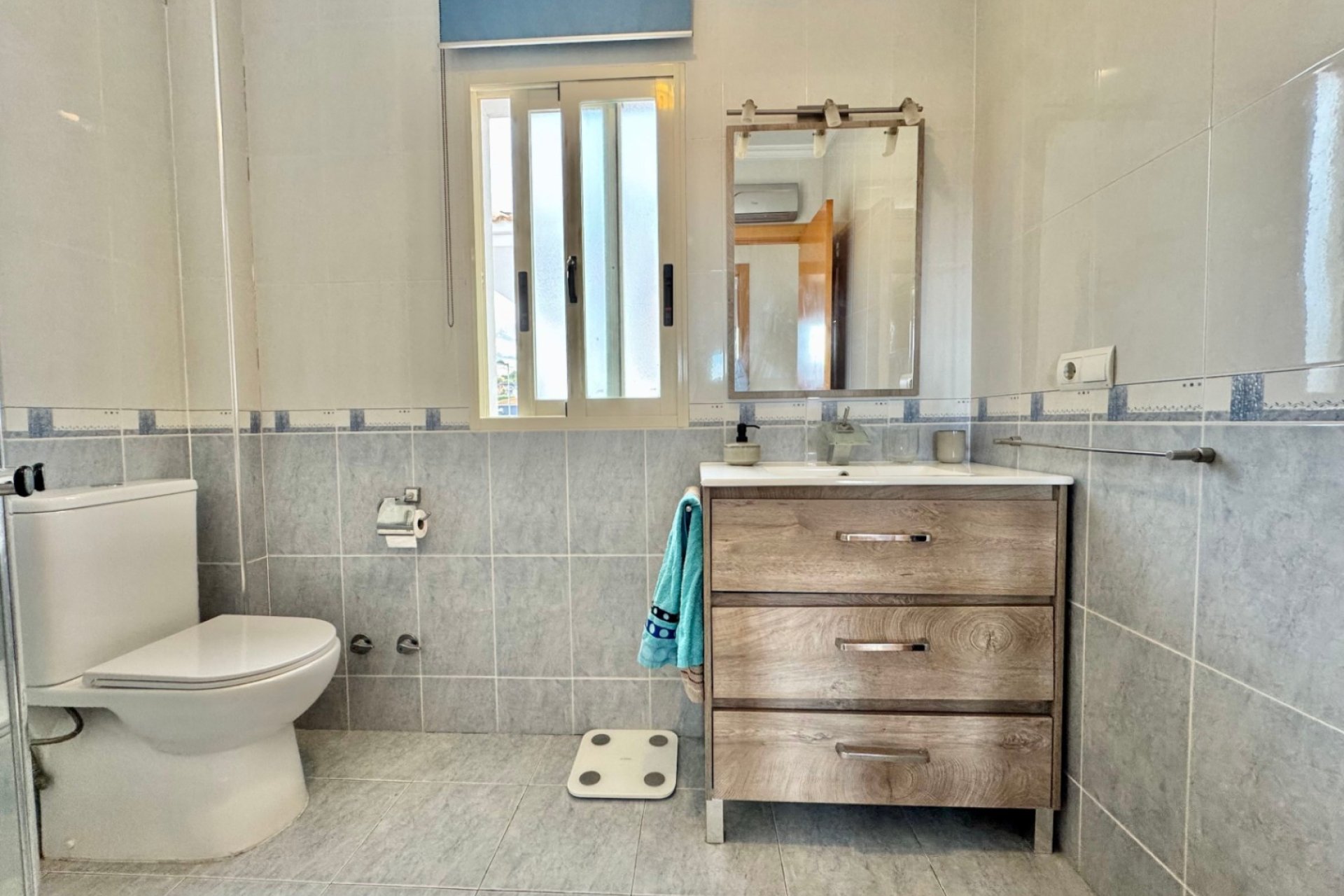 Resale - Villa -
Alfaz del Pi - San Rafael