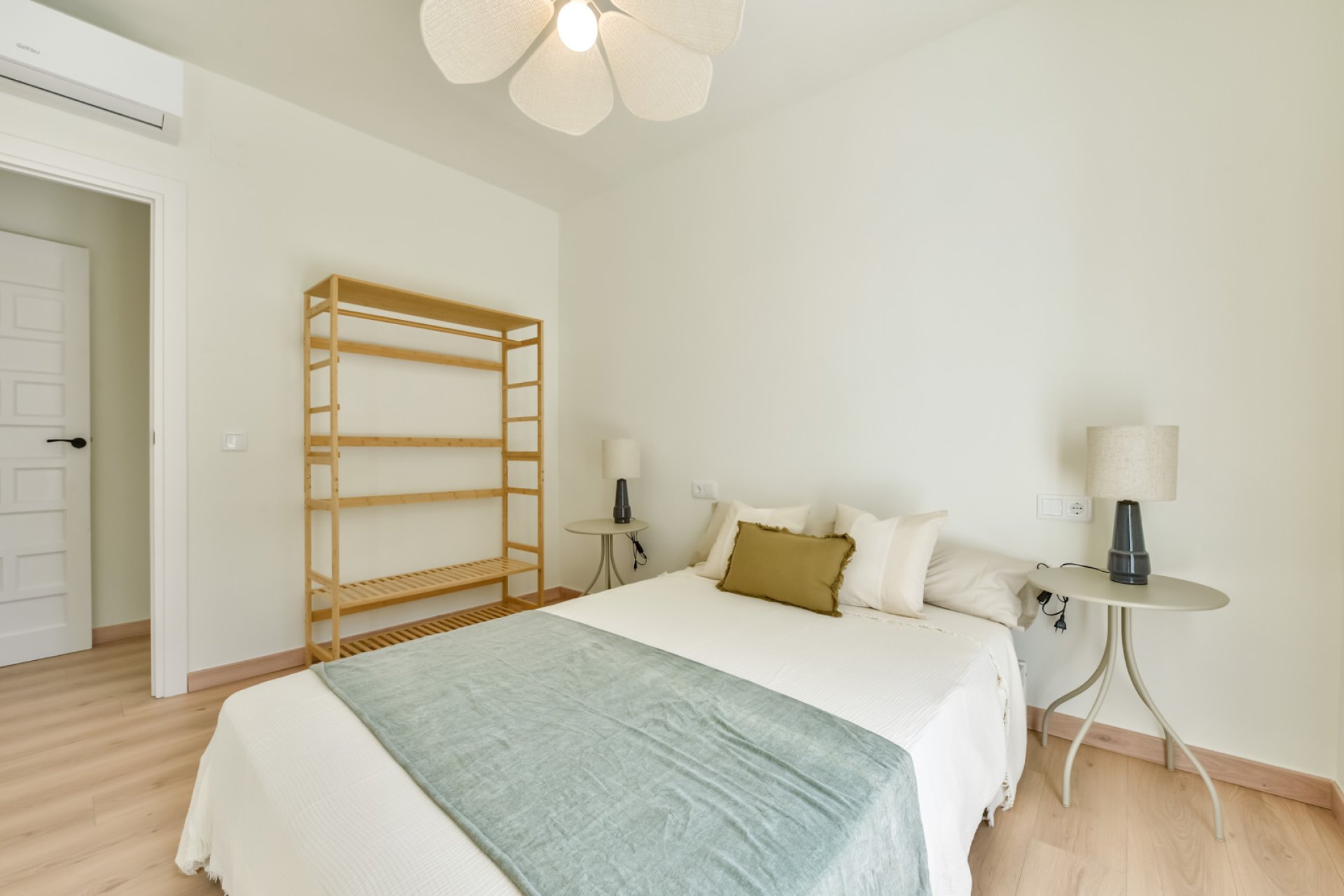 Resale - Villa -
Altea - Campo de Golf