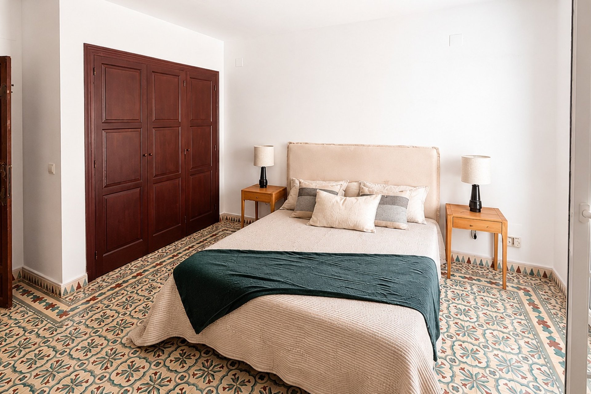 Resale - Villa -
Altea - Cap Negret