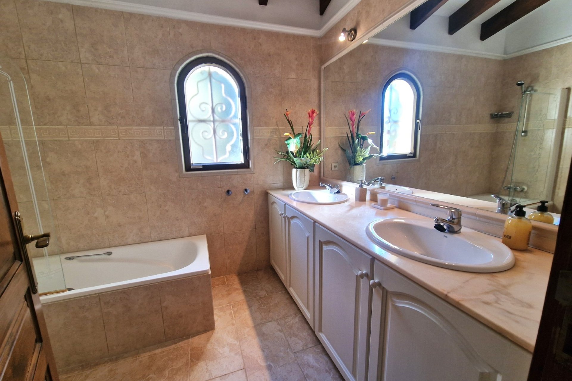 Resale - Villa -
Altea - Santa Clara