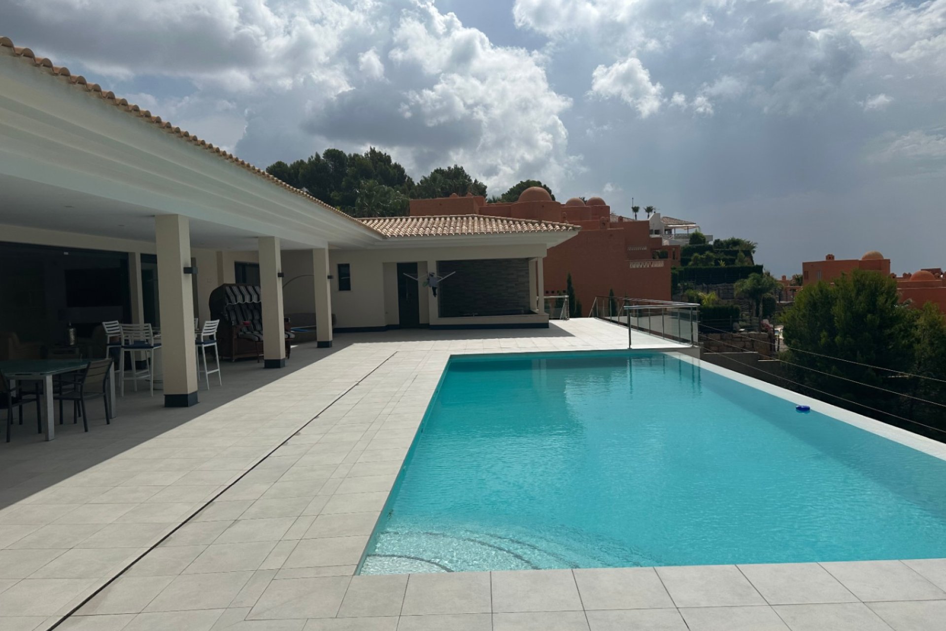 Resale - Villa -
Altea - Sierra de Altea