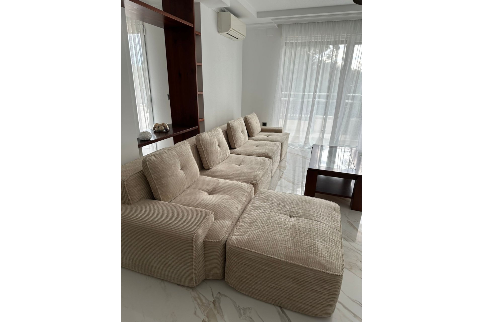 Resale - Villa -
Altea