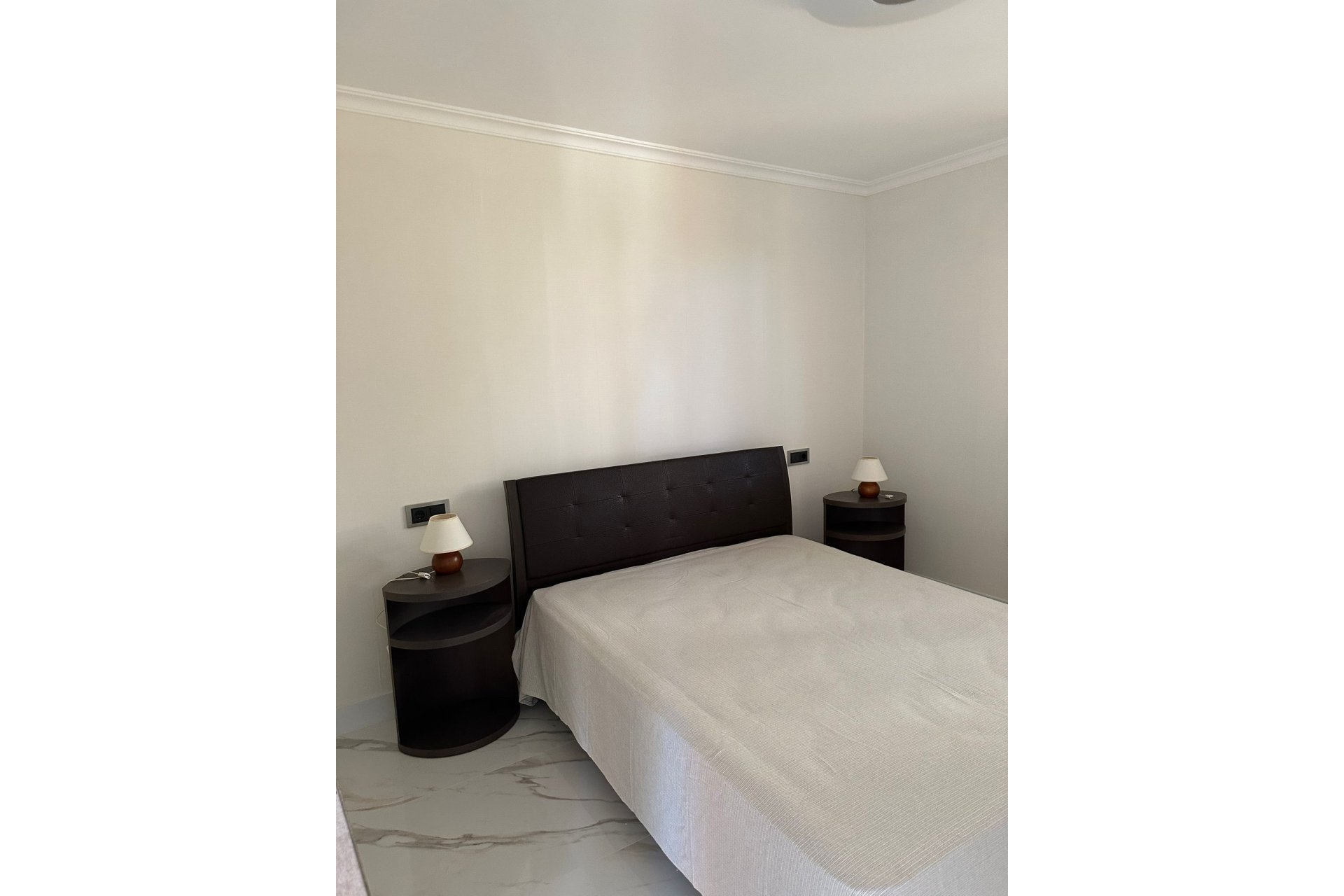 Resale - Villa -
Altea