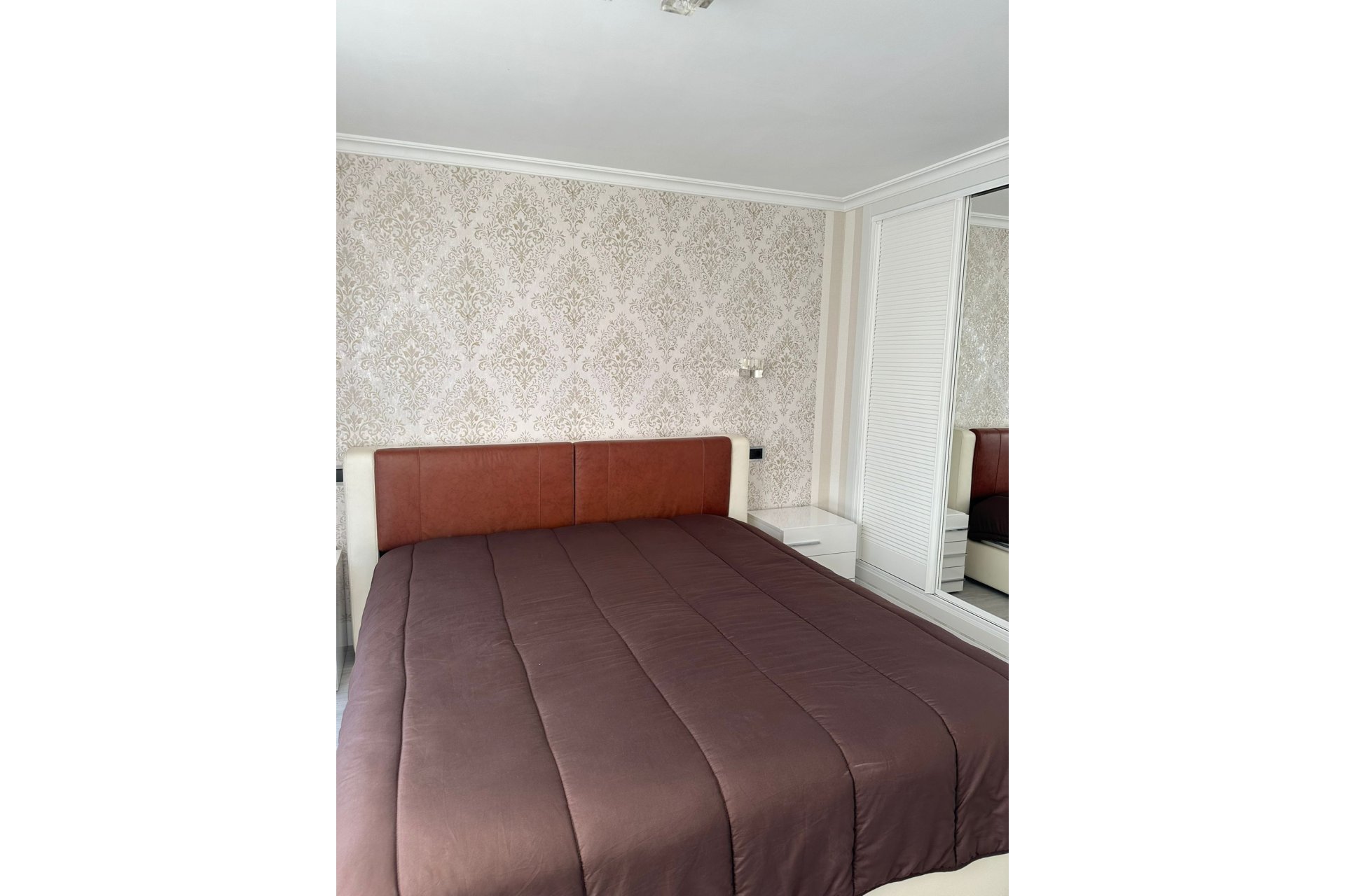 Resale - Villa -
Altea