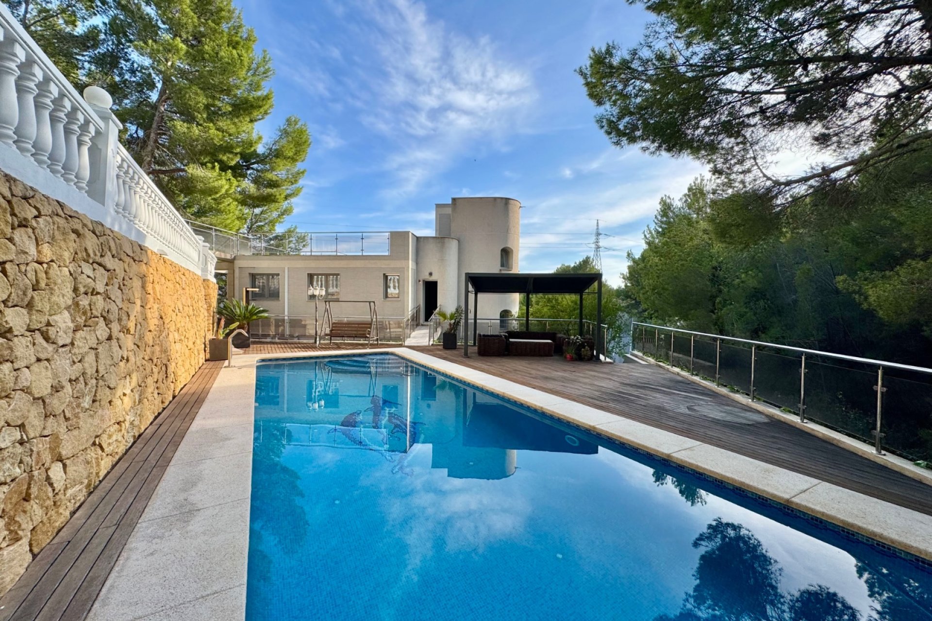 Resale - Villa -
Altea