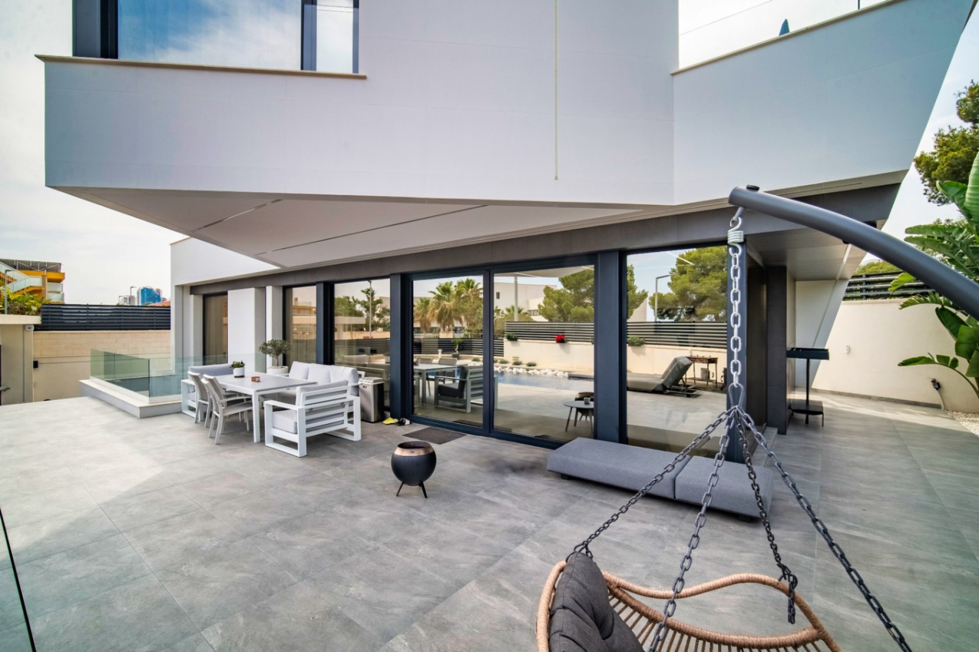 Resale - Villa -
Benidorm - Playa de Poniente