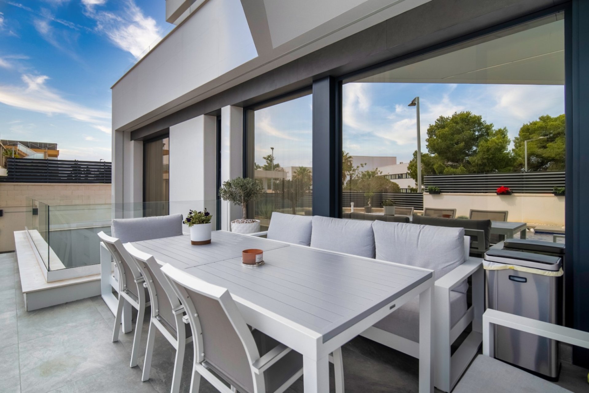 Resale - Villa -
Benidorm - Playa de Poniente