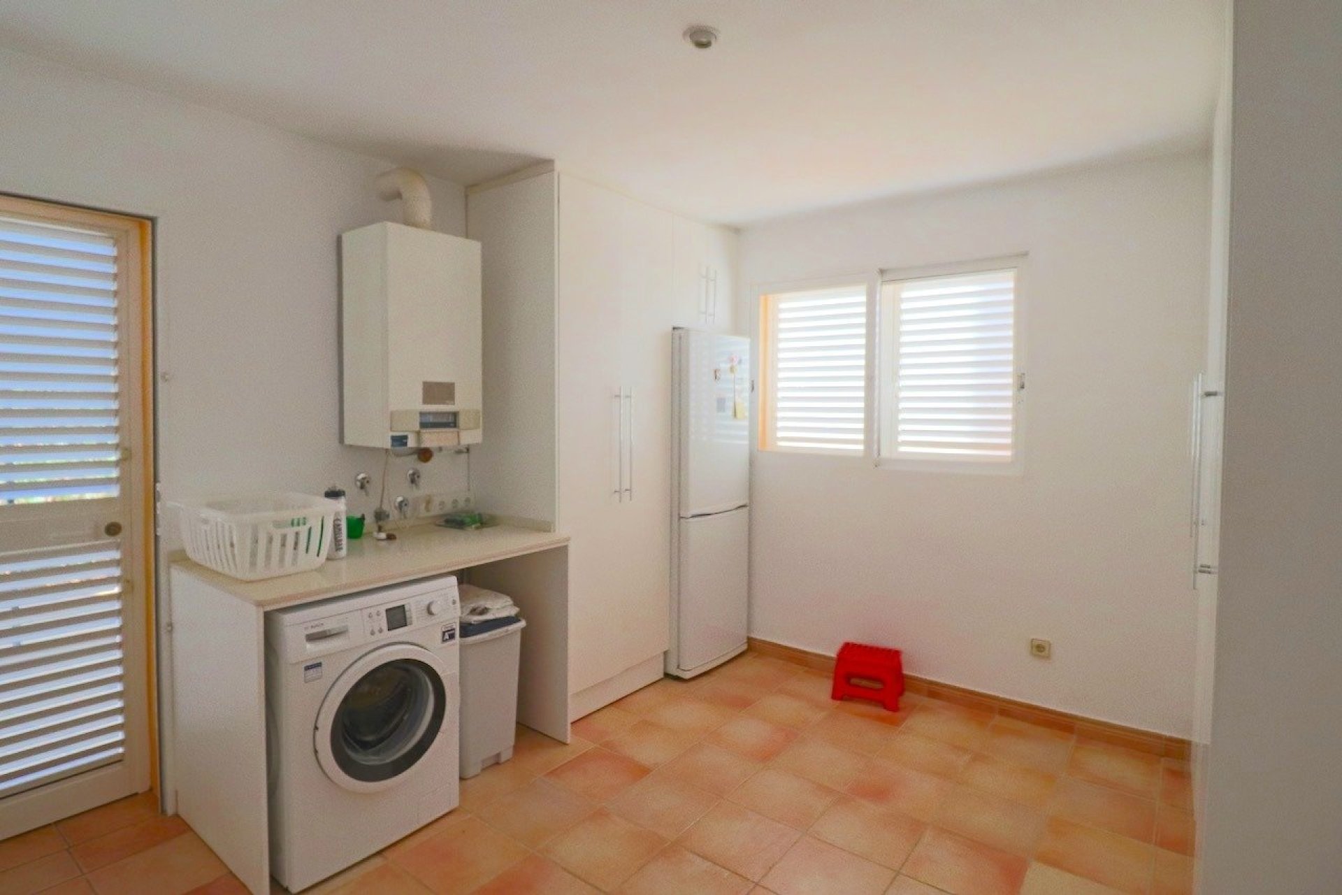 Resale - Villa -
Benidorm - Urbanizaciones