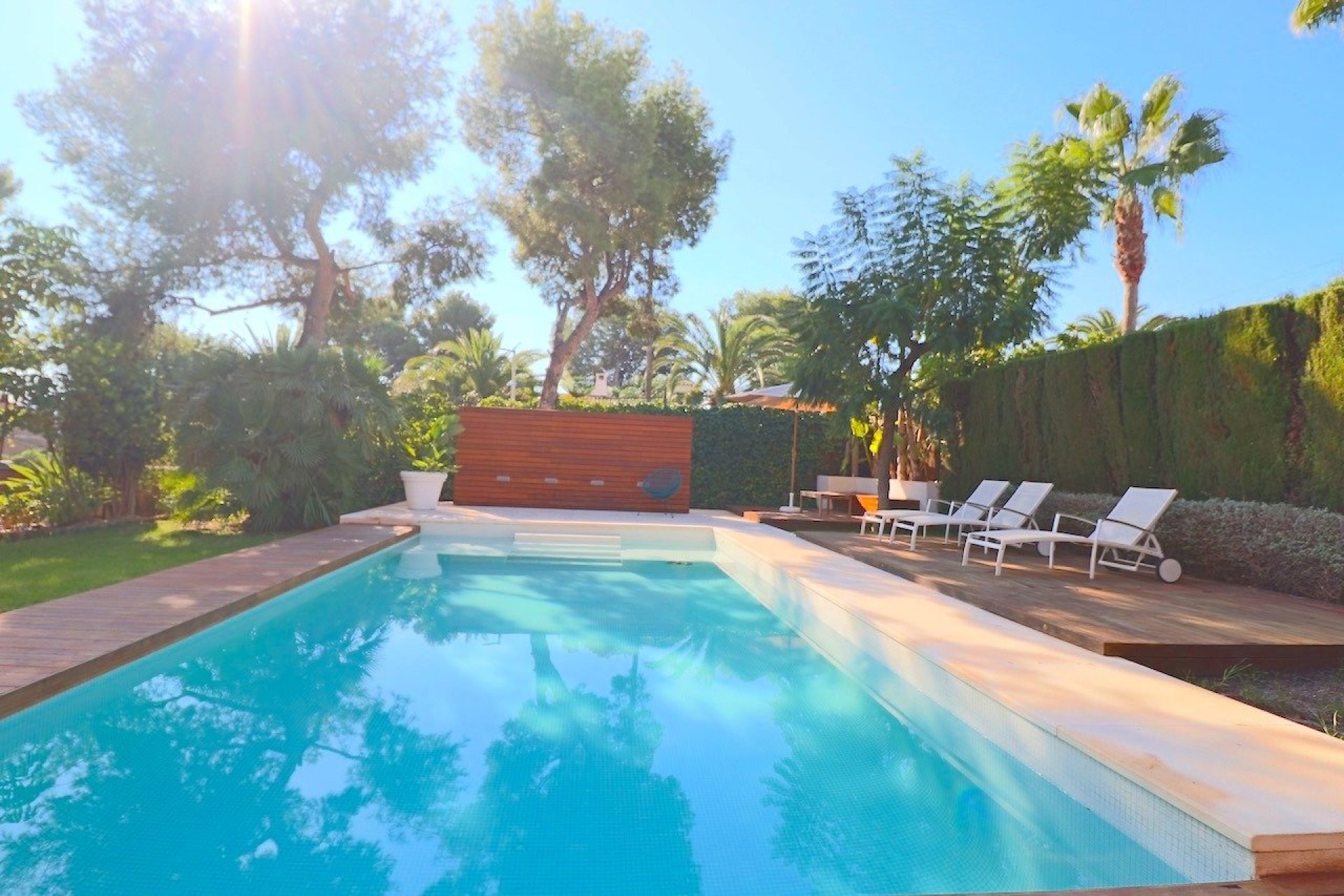 Resale - Villa -
Benidorm - Urbanizaciones