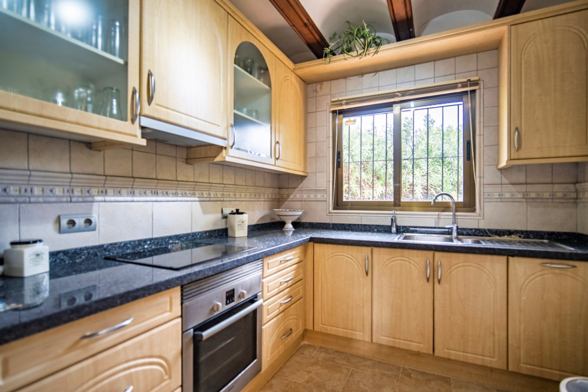 Resale - Villa -
Callosa De Ensarrià - Santa Clara