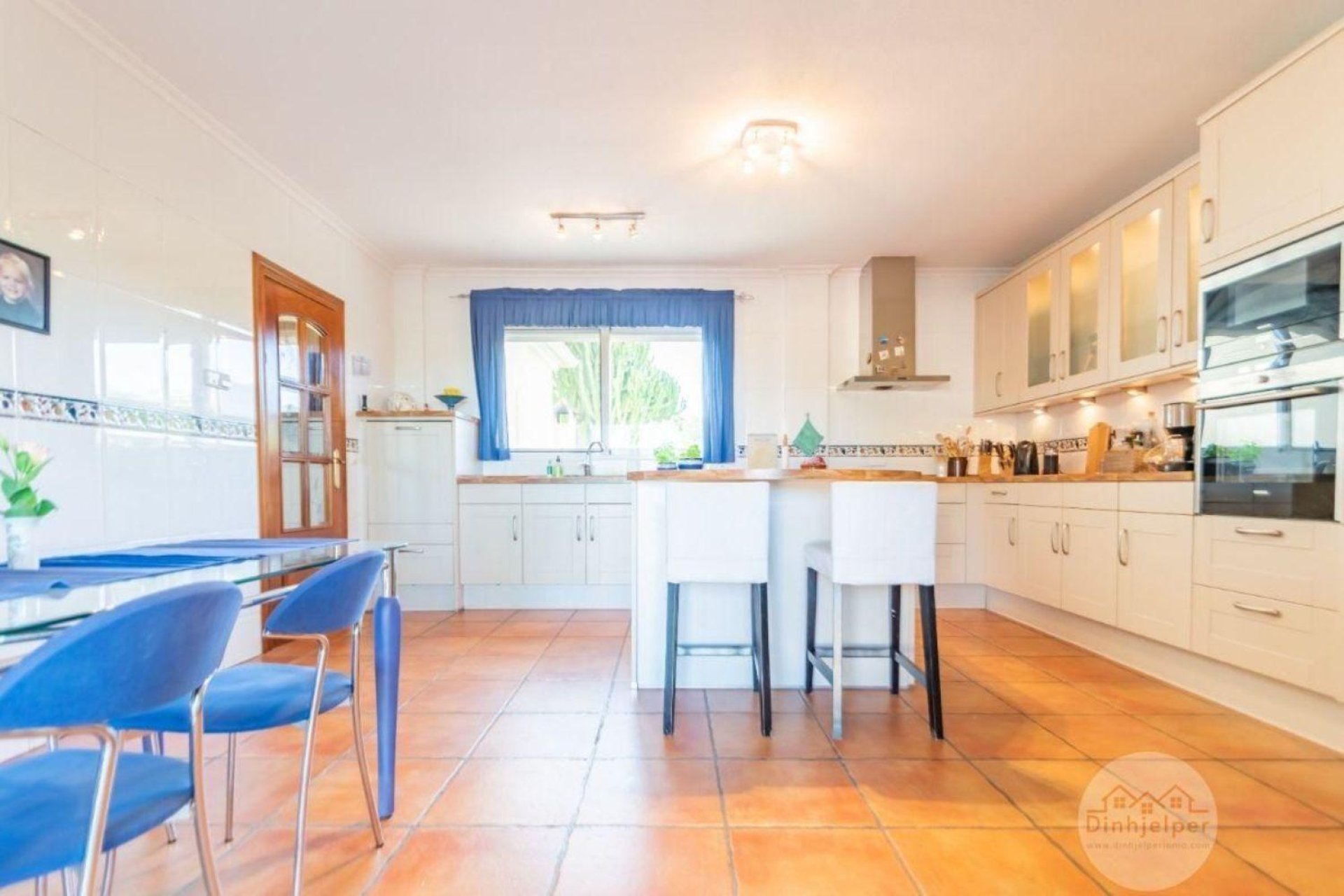 Resale - Villa -
L'Alfàs del Pi - Alfaz del Pi Pueblo